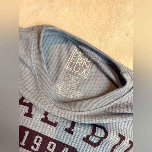 MODERN LUX Women’s Long Sleeve Shirt - Picture 4 of 6